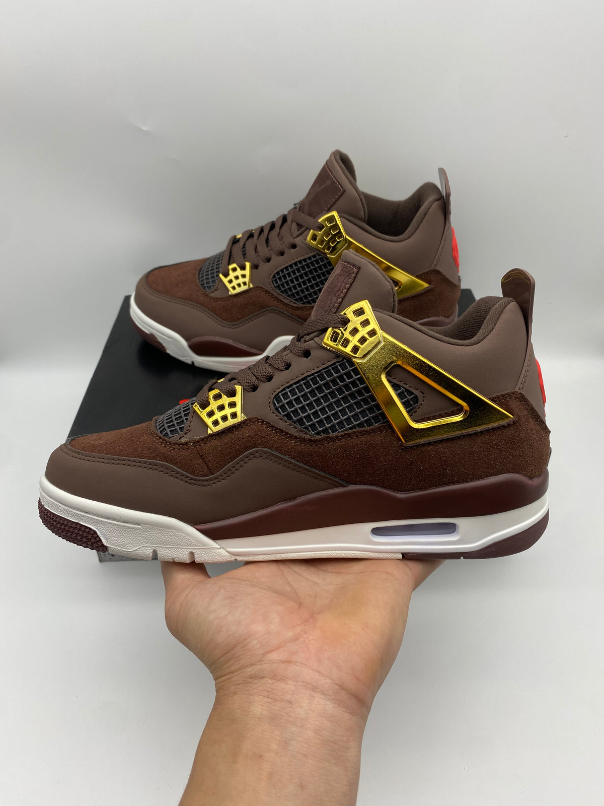 Jordan 4