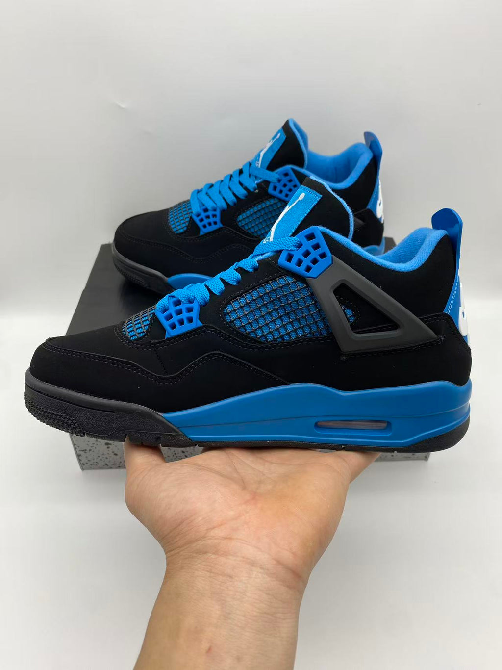 Jordan 4